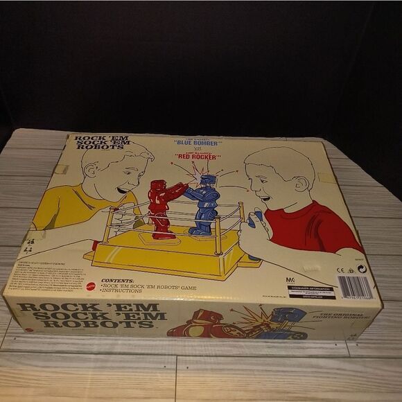 Rock'em Sock'em Robots 2014 Classic Boxing Game Retro Blue Red Bomber Mattel - Picture 4 of 9